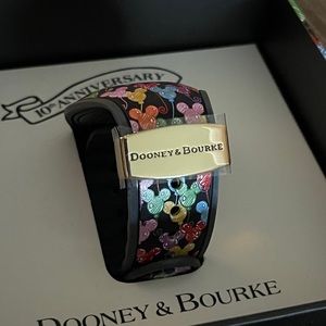 NWT Dooney and Bourne 10th Anniversary Magicband